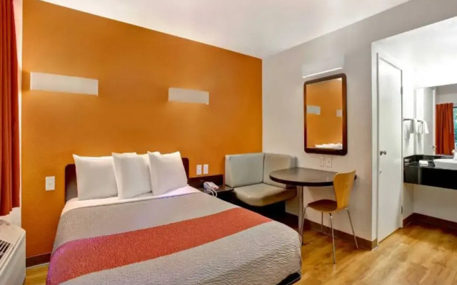 Motel 6 Sunnyvale, CA - North