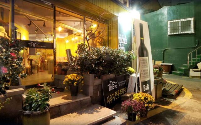 Busan BNB Pension & Guesthouse