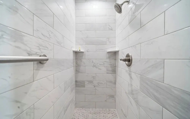 Captain's Manor by Ryson Vacation Rentals