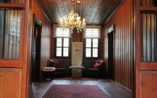 Zeyti̇nli̇k Konaği