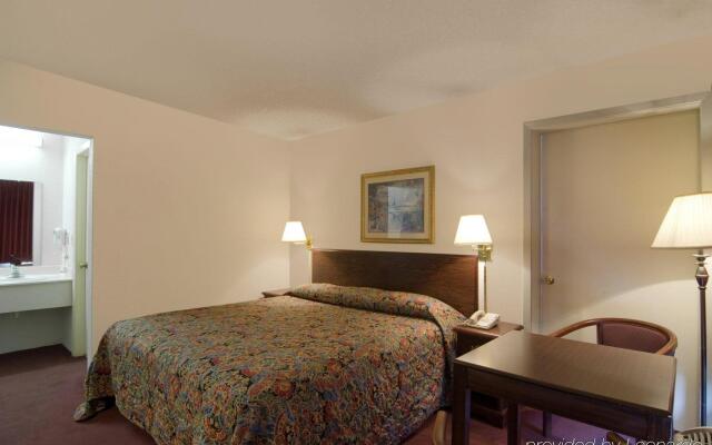 Americas Best Value Inn & Suites