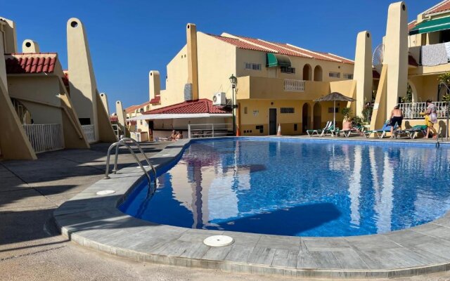 Luxury Apartment fronte piscina Mareverde A&V Costa Adeje
