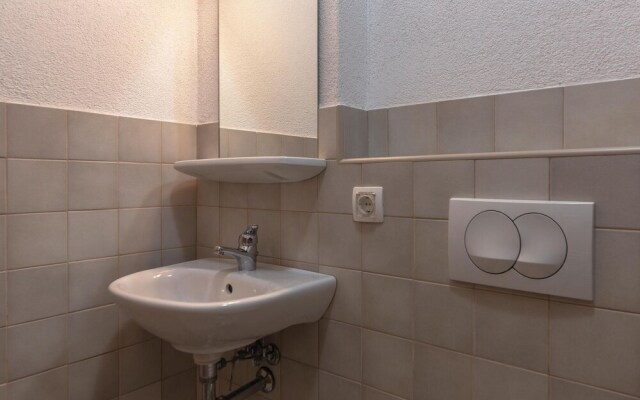 Amazing Apartment in Pomer With 2 Bedrooms