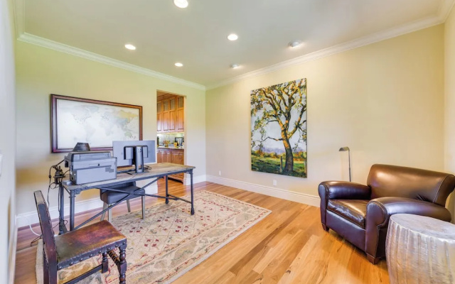 Kelseyville Home w/ Private Pool & Vineyard Views!
