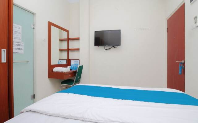 Airy Tebet Utara Jakarta