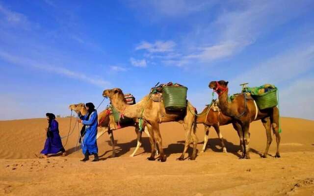 Atmospher Bivouac Desert
