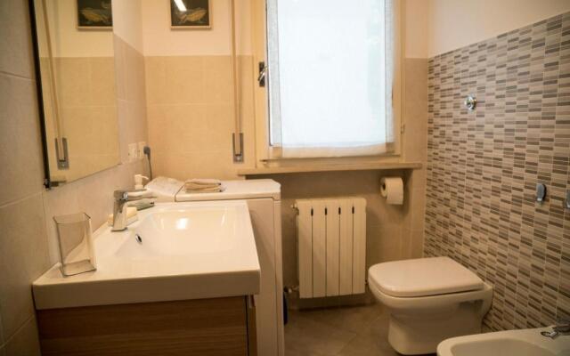 N228 - Numana, quadrilocale ristrutturato con giardino
