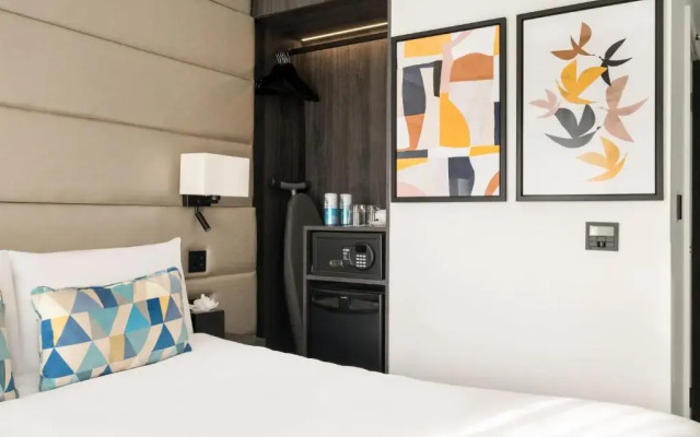 Signature London, The J Marylebone