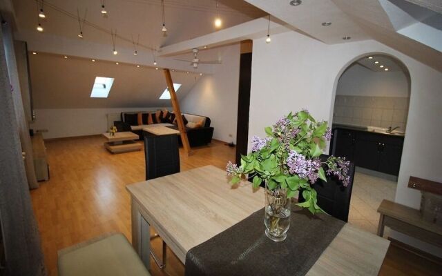 Ela's Appartementhaus