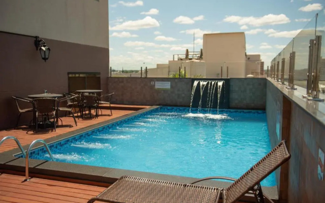 Bristol Infinity Hotel