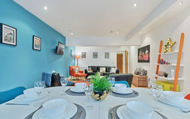 Chalk Cliff panoramic view apartment