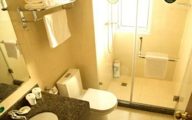 GreenTree Inn Nantong Tongzhou District Pingchao Bus Station Express Hotel