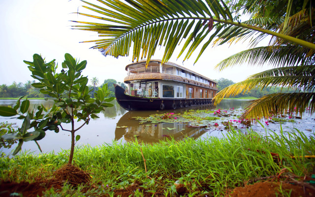 Kerala Luxury House Boat