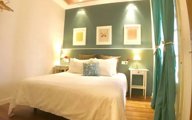 Apartment Sagrada Familia IV