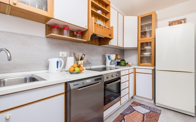 Amazing Home in Matulji With Wifi and 2 Bedrooms