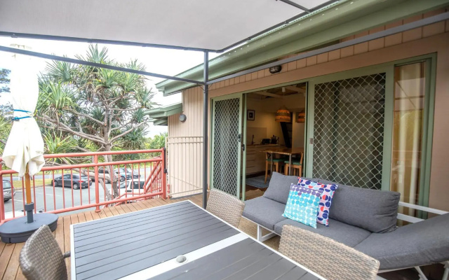The Dunes + 100M To Beach + Pool + Exceptional Location