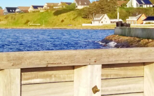 Seaside Retreat in Hvalpsund-by Traum