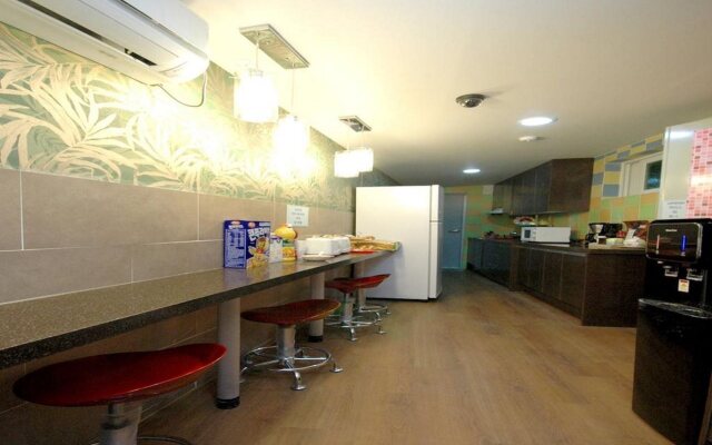 Vestin Villa Myeong-dong Guest House
