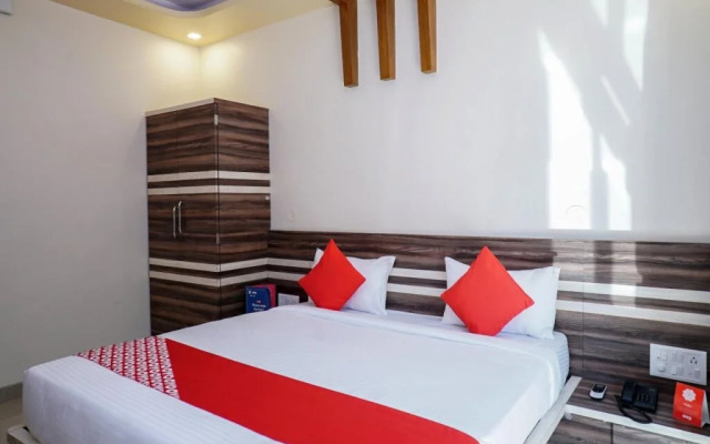 Venna View by OYO Rooms