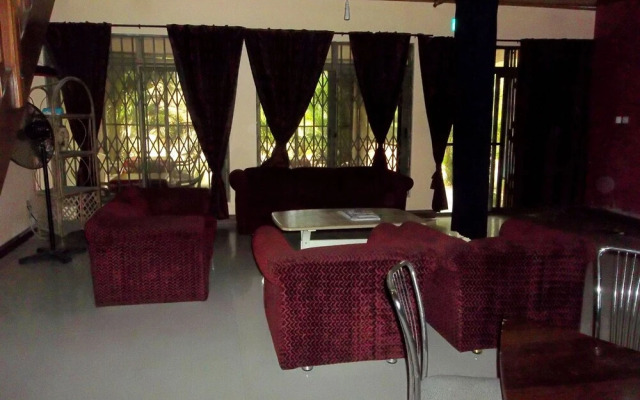 Eden Lodge