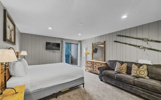 CM417H Copper Mtn Inn