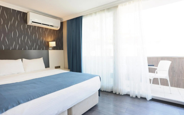 Riva Hotel Alsancak