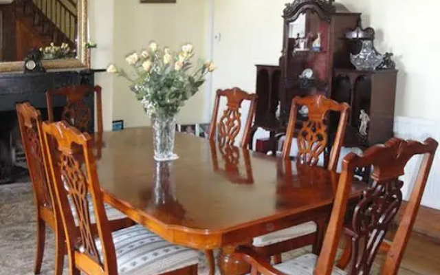 Riverside Bed and Breakfast