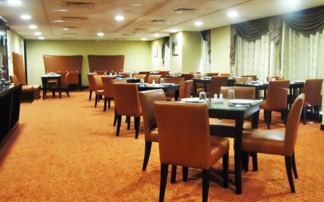 Paragon Hotel