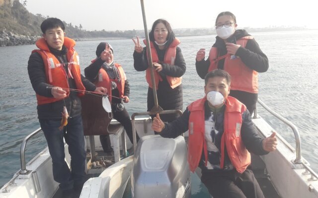 Jeju Nandere Log Pension