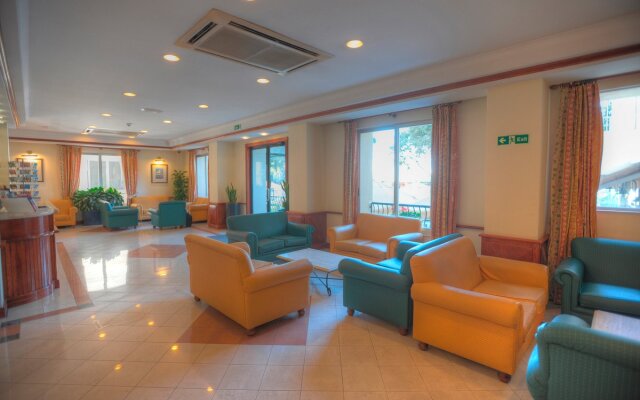 Plaza Regency Hotels