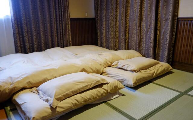 Ryokan Plum