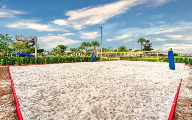 Stunning Home With Private Pool Near Disney