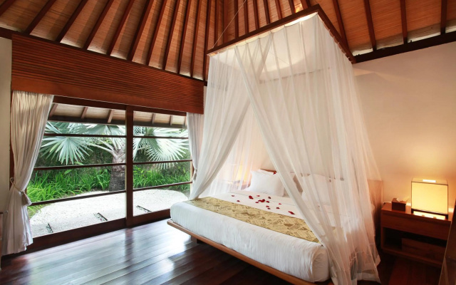 Villa Sin Sin – Guest Rooms – Kerobokan Kelod