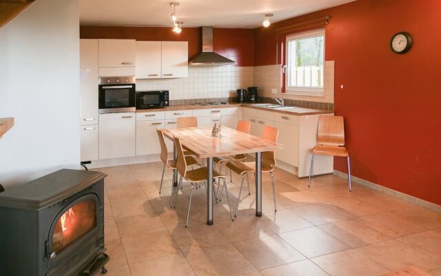Comfortable bungalow with a terrace located in the Ourthedal