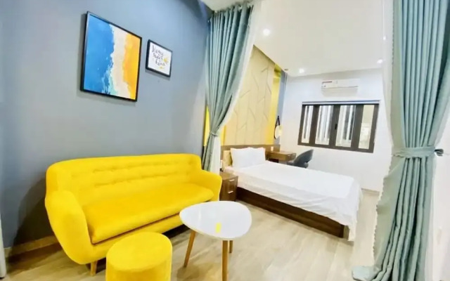 N to M House