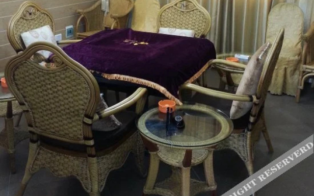 Xinyezhuang Holiday Hotel