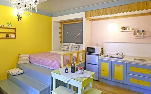 Adellna Pension