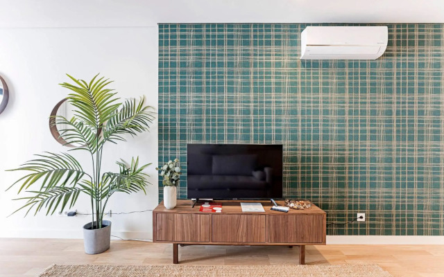 Paraíso -1B w/ AC & Patio by LovelyStay