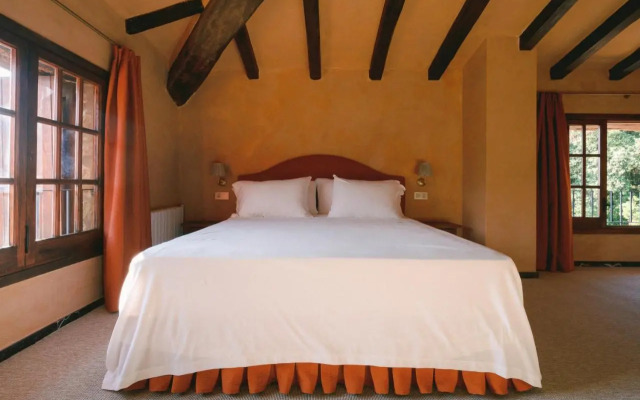 Off Grid Girona - New Opening (Adults Only)