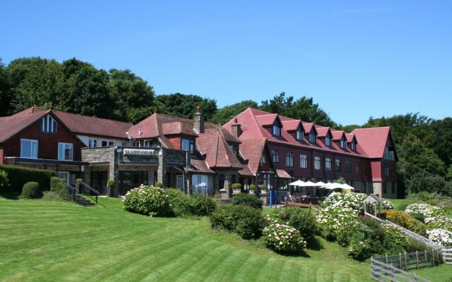 Sandy Cove Hotel