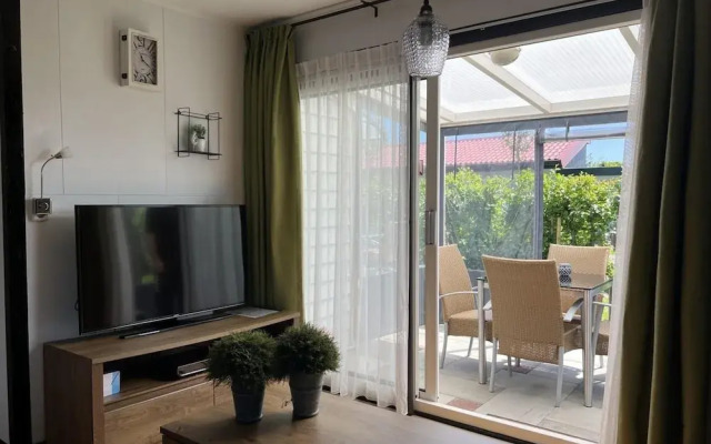 Comfortable Bungalow for 4 People