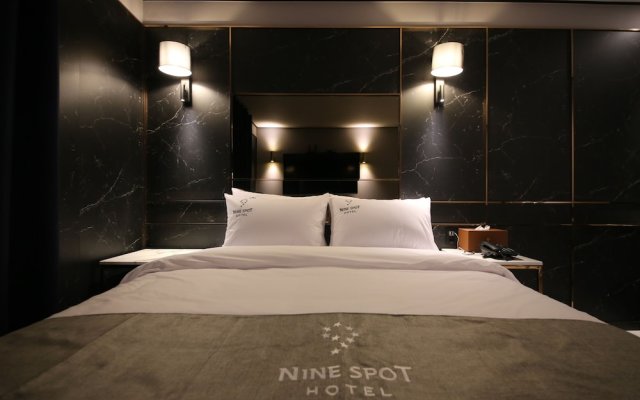 Ninespot Hotel