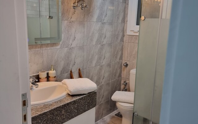 Stunning New 2-bed Apartment Near El Gouna