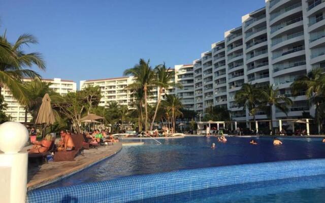 Luxury Apartment in Nuevo Vallarta Villamagna Condo
