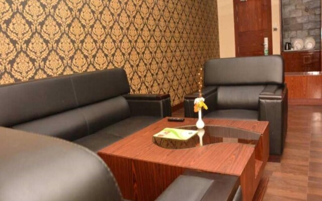 Hotel Golden Palace