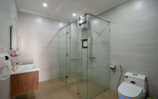 Sila Vana Villa - Private 7BRs Pool Villa My Khe Beach Da Nang – Bathroom – Da Nang