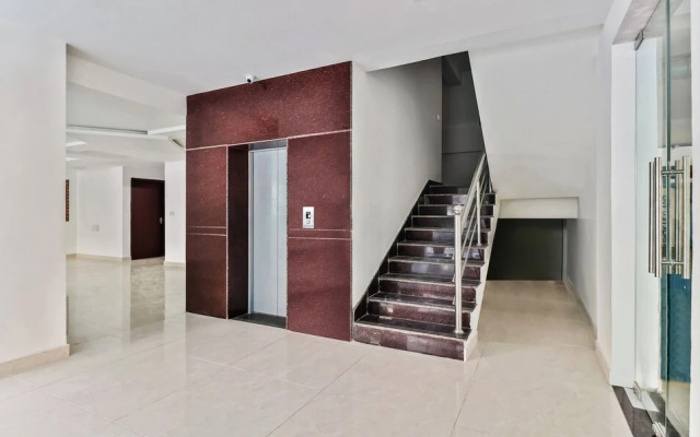 Treebo Trend Blu Orchid