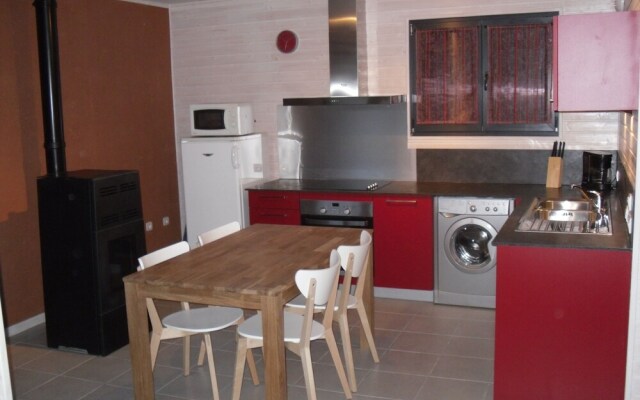 Chalet bois tout confort avec Spa