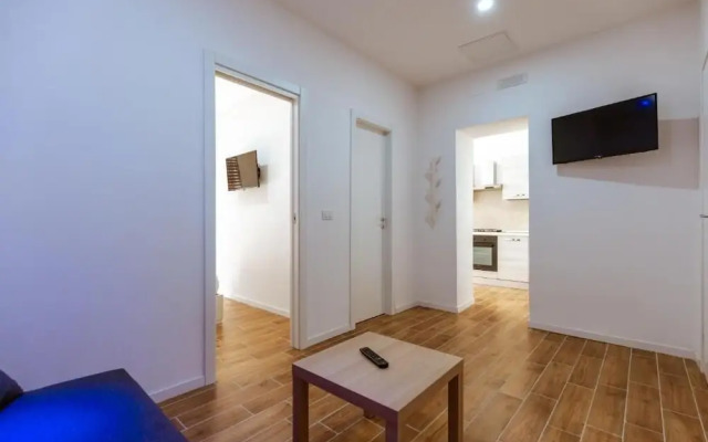 Central House Naples