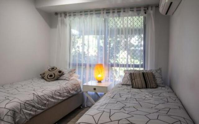 Wellington Parade 1/15a, Shelly Beach, Caloundra